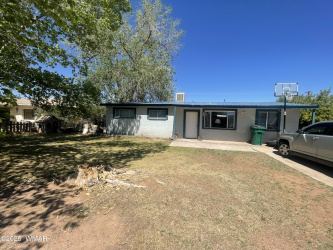 113 Encanto Drive, Holbrook, Arizona 86025, Bedrooms, ,Bathrooms,Residential,For Sale,Encanto,255891