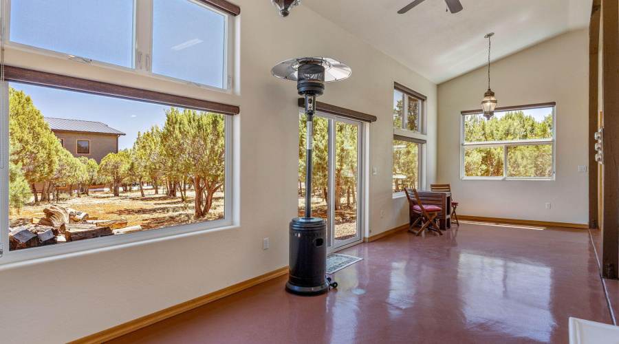 2335VoyagerCir-Overgaard-AZ-10