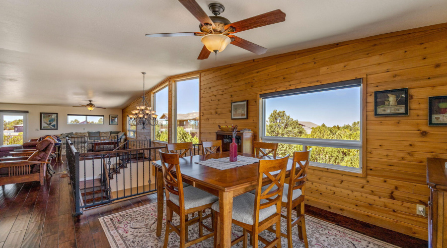 2335VoyagerCir-Overgaard-AZ-24