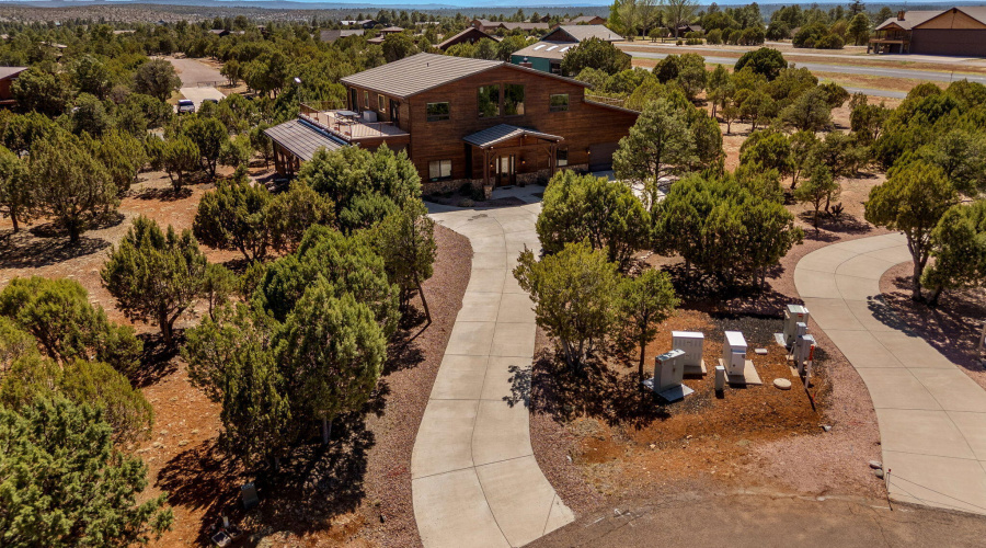 2335VoyagerCir-Overgaard-AZ-45