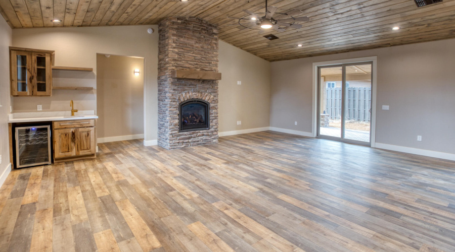 Bar area with wine cooler