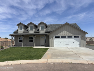 1030 Crown Circle, Taylor, Arizona 85939, Bedrooms, ,Bathrooms,Residential,For Sale,Crown Circle,255946
