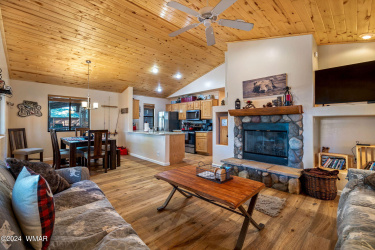 2708 High Pine Loop, Overgaard, Arizona 85933, Bedrooms, ,Bathrooms,Residential,For Sale,High Pine,252897