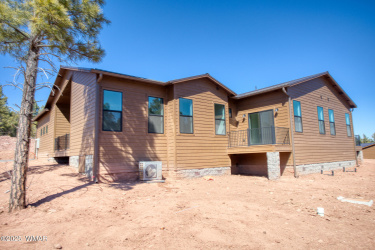 4690 Tatanka Loop, Show Low, Arizona 85901, Bedrooms, ,Bathrooms,Residential,For Sale,Tatanka,255037