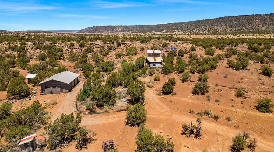 3733DelContento-Snowflake-AZ-10