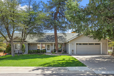 111 Forest Park Drive, Payson, Arizona 85541, Bedrooms, ,Bathrooms,Residential,For Sale,Forest Park,91997
