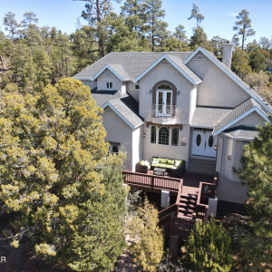 Front Manzanita