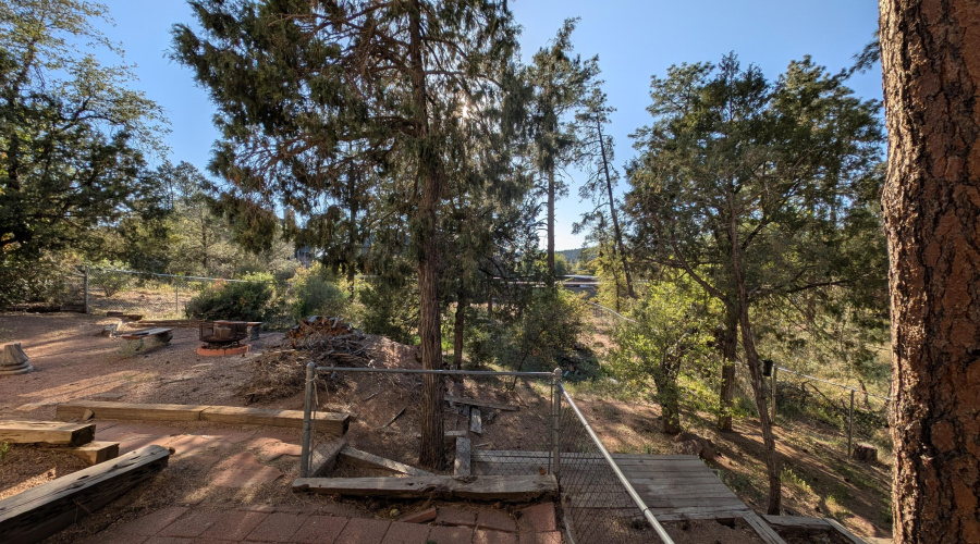 PXL_20250520_002246635