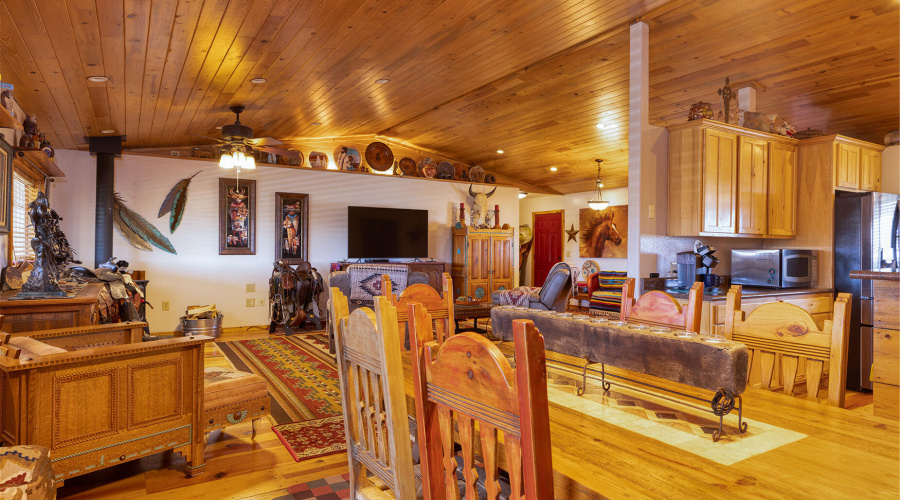 photo(16) 18 CR N3207 Vernon AZ 051425