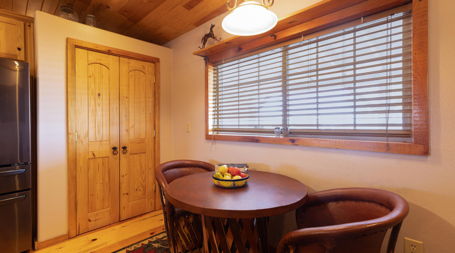 photo(18) 18 CR N3207 Vernon AZ 051425