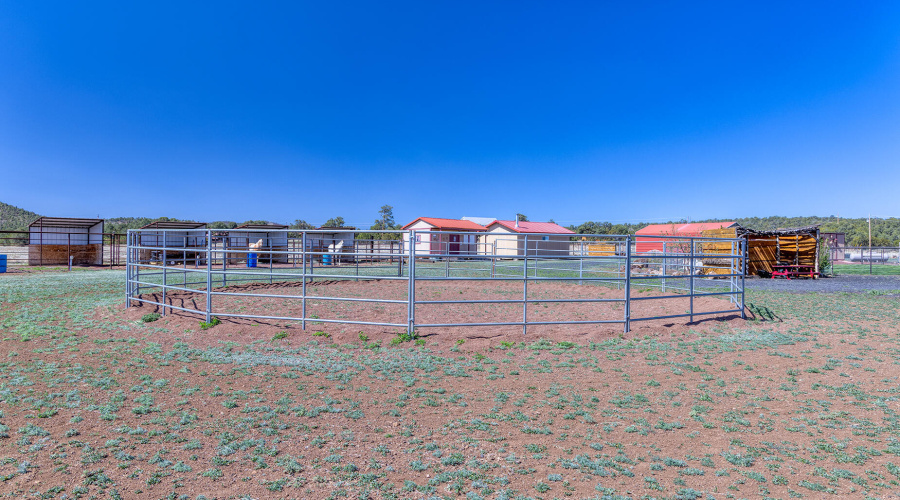 photo(38) 18 CR N3207 Vernon AZ 051425