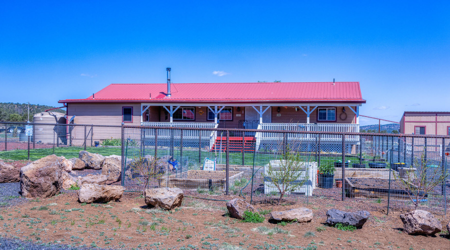 photo(31) 18 CR N3207 Vernon AZ 051425