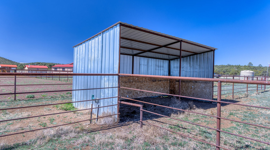 photo(37) 18 CR N3207 Vernon AZ 051425