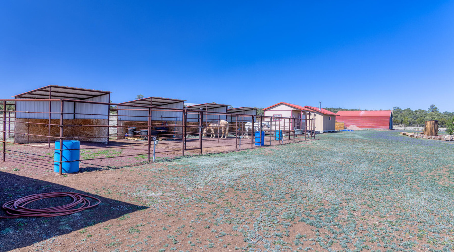 photo(39) 18 CR N3207 Vernon AZ 051425