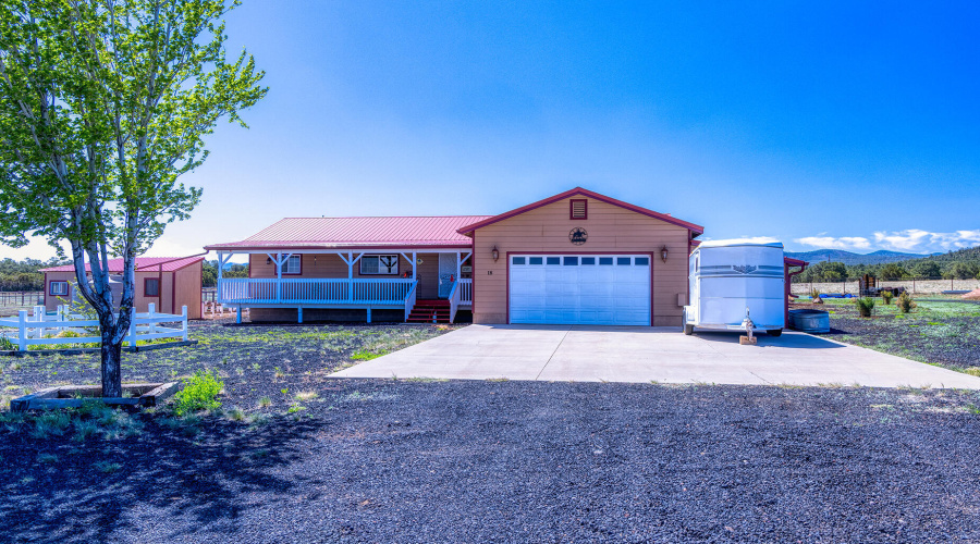 photo(6) 18 CR N3207 Vernon AZ 051425