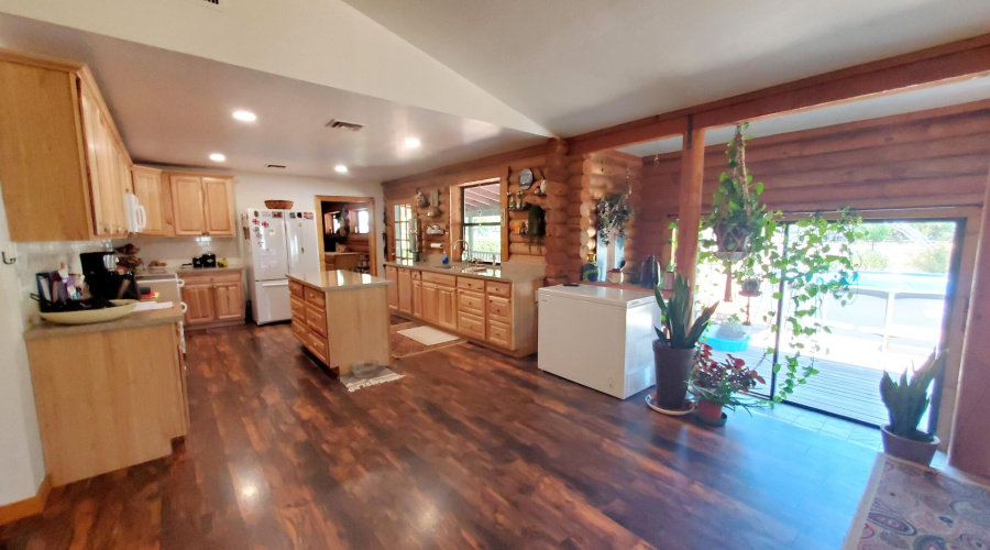 20250521_142626_resized