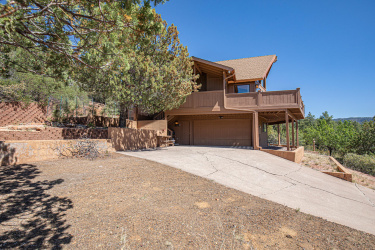 5000 Trail End Drive, Pine, Arizona 85544, Bedrooms, ,Bathrooms,Residential,For Sale,Trail End,92303