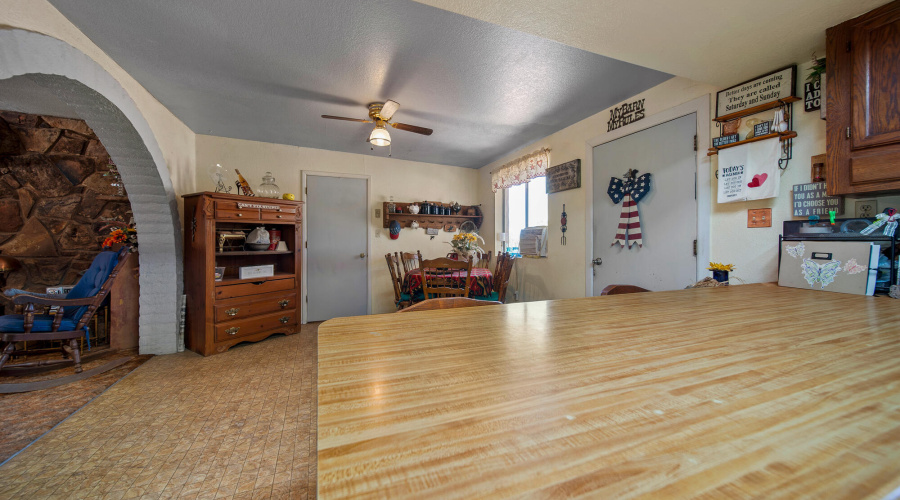 Kitchen & Dining Room Combo