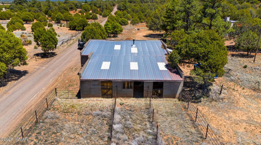 Garage Barn on 5 Acres