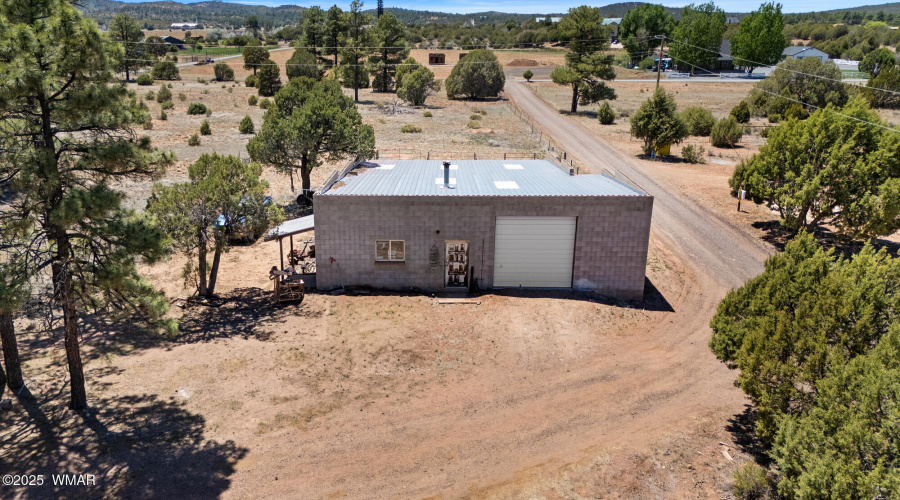 Garage Barn on 5 Acres