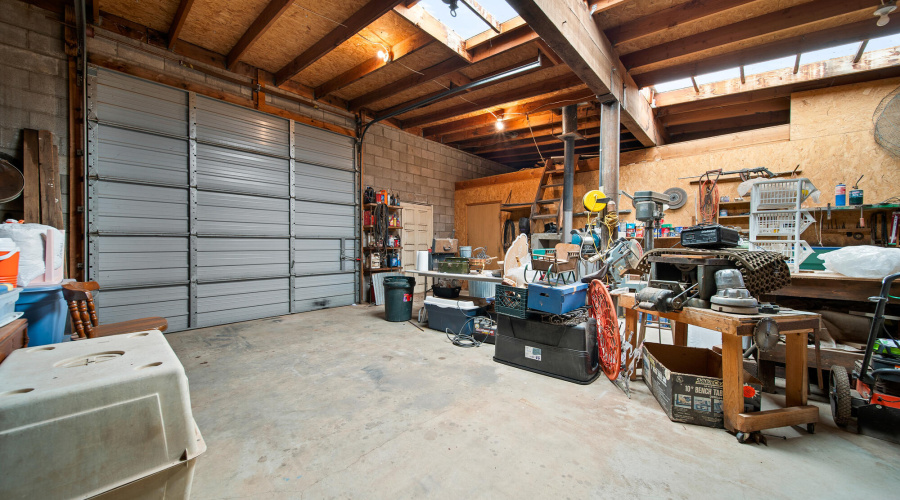 Garage Barn on 5 Acres