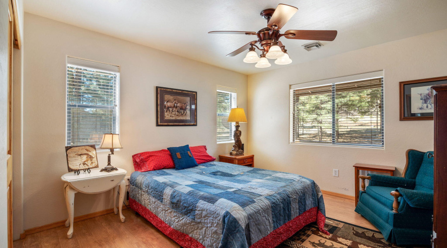 BlackCanyon-Bedroom 2