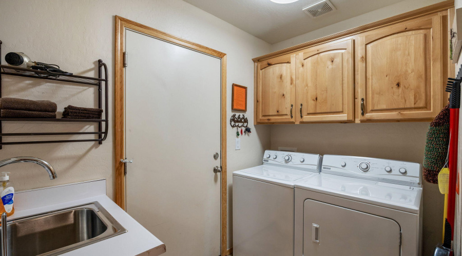 BlackCanyon-Utility Room