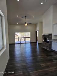 2850 Villa Loop, Show Low, Arizona 85901, ,Rentals,For Sale,Villa,256197