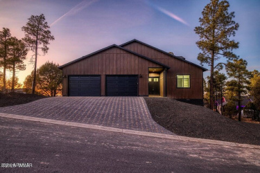 4705 Mountain Hollow Loop, Show Low, Arizona 85901, ,Rentals,For Sale,Mountain Hollow,256212