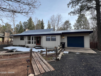 4989 Drifting Snow Loop, Pinetop, Arizona 85935, Bedrooms, ,Bathrooms,Residential,For Sale,Drifting Snow,255707
