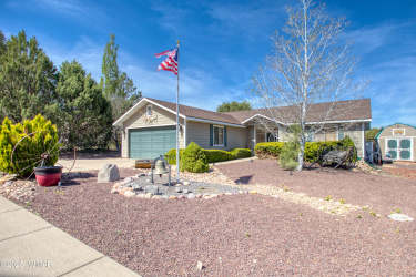 948 Hunters Run, Show Low, Arizona 85901, Bedrooms, ,Bathrooms,Residential,For Sale,Hunters Run,256130