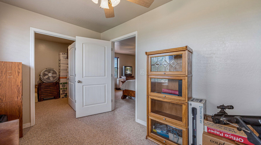 Bonus Room + Closet Off Owner's Suite