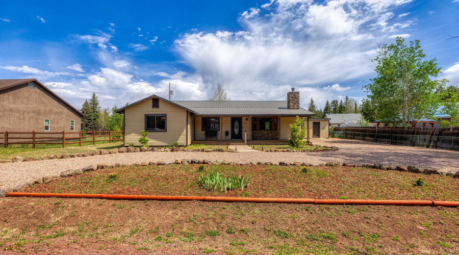 photo(3) 116 W Skyhook SL Staci 053125