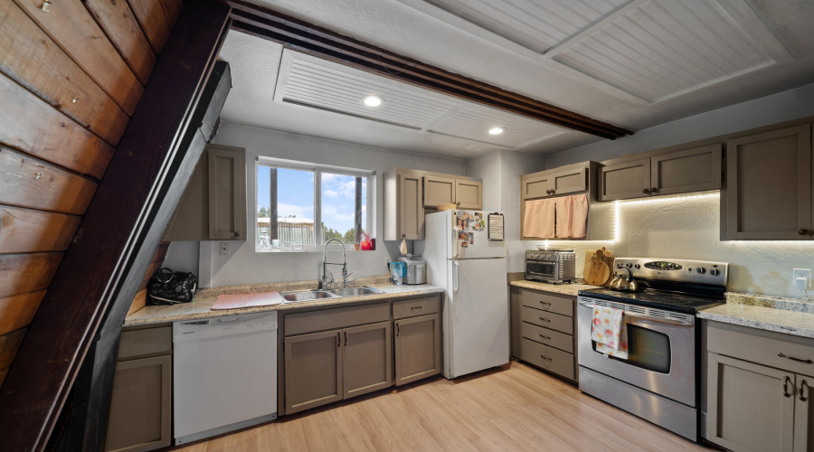 twinflamerealestatemedia-14_(2000)