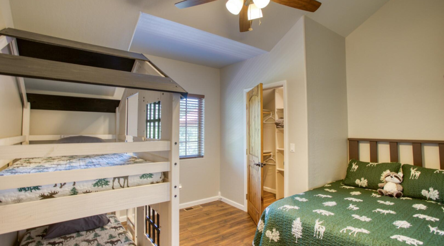 Sierra Pines Show Low for Sale