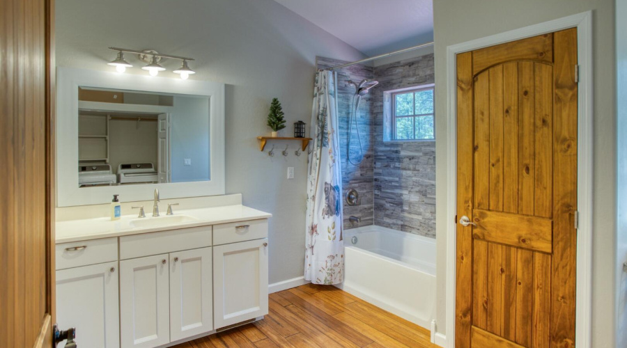 Sierra Pines Show Low for Sale