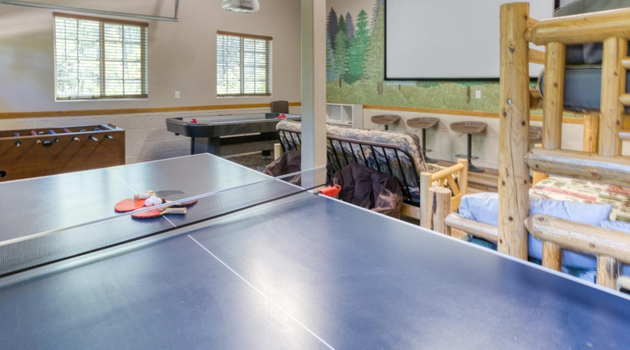 Sierra Pines Show Low for Sale