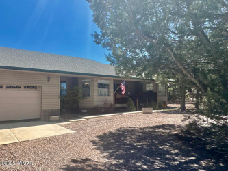 6843 Lucky Lane Lane, Show Low, Arizona 85901, Bedrooms, ,Bathrooms,Residential,For Sale,Lucky Lane,256421