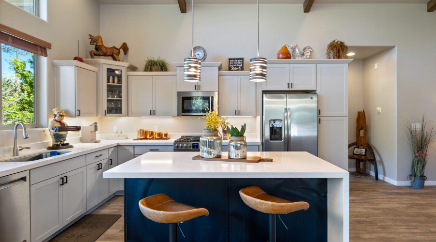 Under Cabinet Lighting