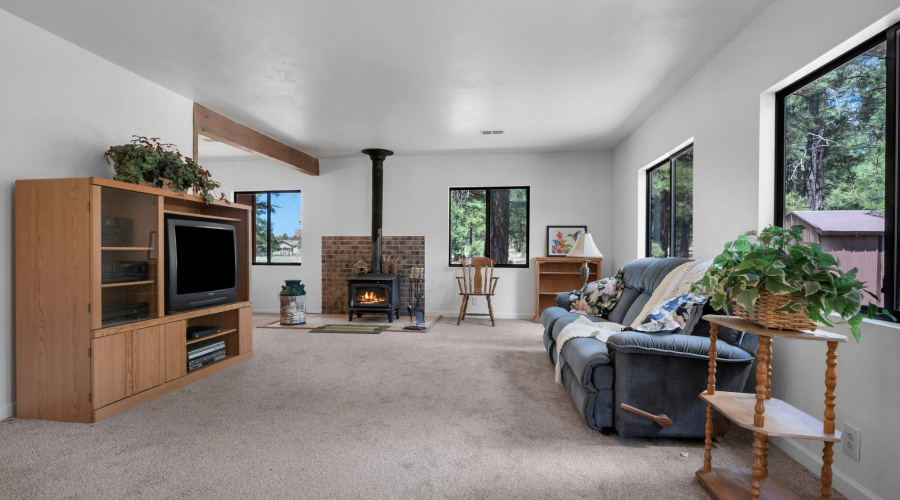 12-web-or-mls-TimberCreekImagery-5