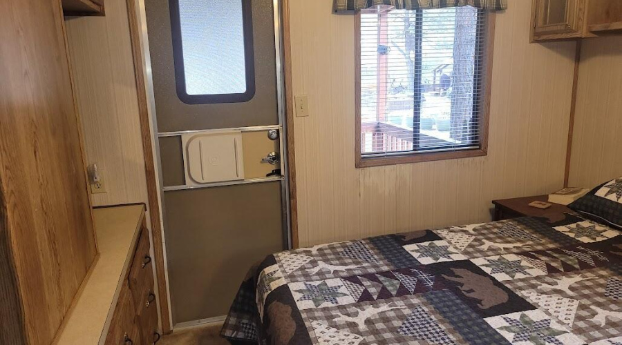 20250609_120530Back door