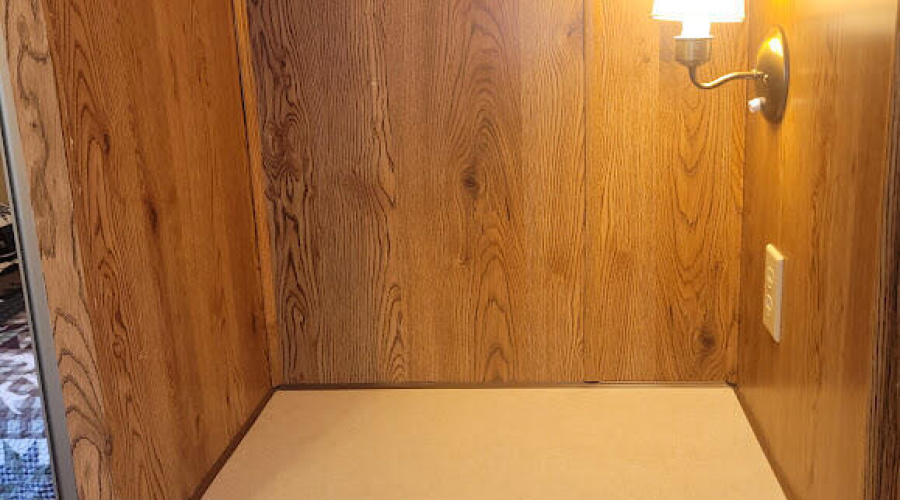 20250609_120547 desk