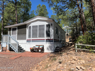 2800 White Mountain Road, Show Low, Arizona 85901, Bedrooms, ,Bathrooms,Residential,For Sale,White Mountain,256471