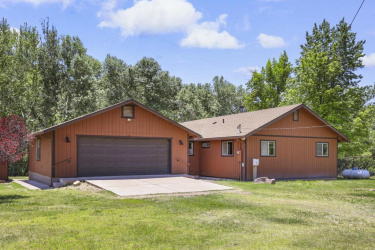 2137 Flowing Springs Road, Payson, Arizona 85541, Bedrooms, ,Bathrooms,Residential,For Sale,Flowing Springs,92404