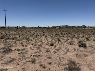 8663 Quartzsite Street, Holbrook, Arizona 86025, ,Land,For Sale,Quartzsite,256575