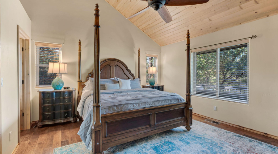 17-web-or-mls-TimberCreekImagery-17