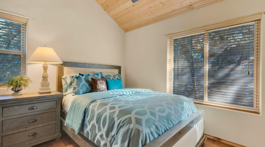 21-web-or-mls-TimberCreekImagery-21