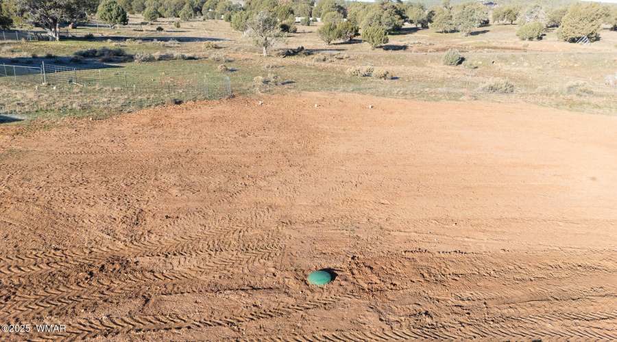 DJI_20251216090343_0026_D