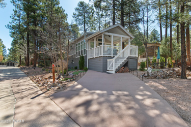 2261 Turtle Creek Road, Show Low, Arizona 85901, Bedrooms, ,Bathrooms,Residential,For Sale,Turtle Creek,255651