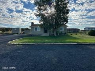 851 Old Woodruff Road, Snowflake, Arizona 85937, Bedrooms, ,Bathrooms,Residential,For Sale,Old Woodruff,254108